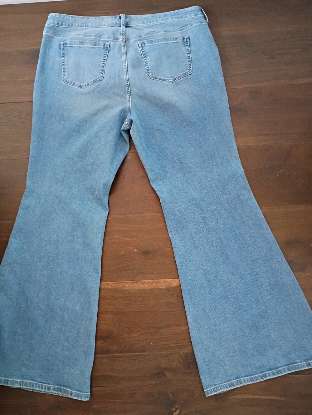 Torrid Perfect Super Flare Vintage Stretch Women's Jeans Size 20T - Picture 4 of 12